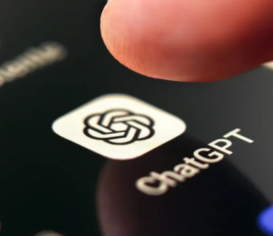 Bedrijf achter ChatGPT verbuikt evenveel energie als New York en San Diego bij elkaar