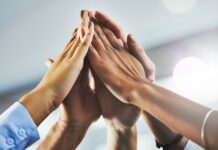 Aceve slaat slag in Benelux met overnames Syntess Group en KPD