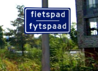 Dit worden de nieuwe tweetalige verkeersborden: streep tussen Nederlands en Fries