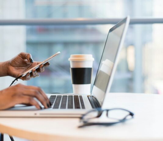Waarom steeds meer jonge sporters in kleine Nederlandse dorpen kiezen voor hybride sportschema’s