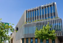 Canadese concurrent zet overnamebod op Nederlandse Arcadis door