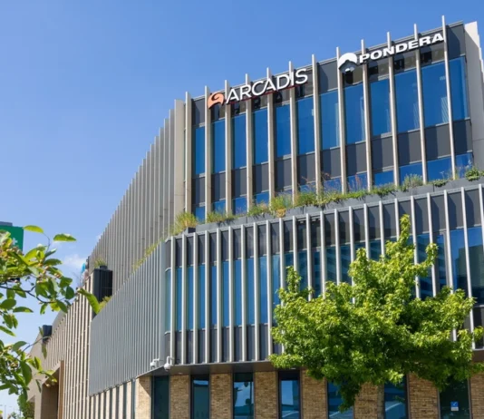 Canadese concurrent zet overnamebod op Nederlandse Arcadis door